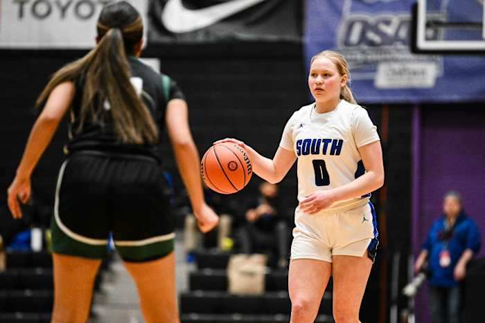 South Medford West Salem 6A Oregon girls basketball quarterfinal Naji Saker -53